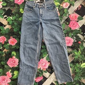 Vintage Silver Tab Baggy Levis